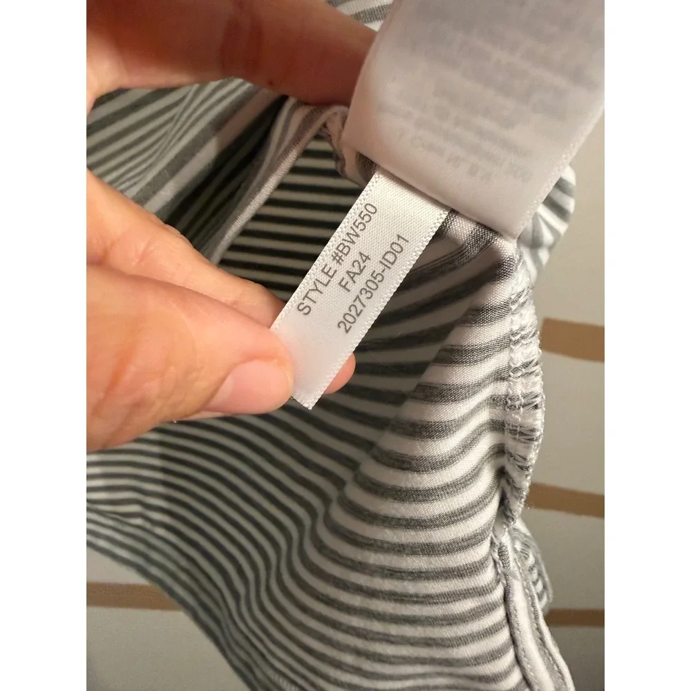 J.Crew Performance Polo Mens Large White Grey Stripe BW550 FA24 Short Sleeve